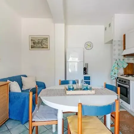 Appartamento 350m Dalla E Da Marina di Campo