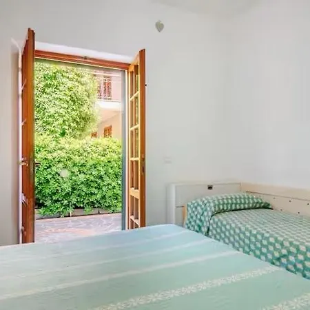 350m Dalla E Da Appartamento
